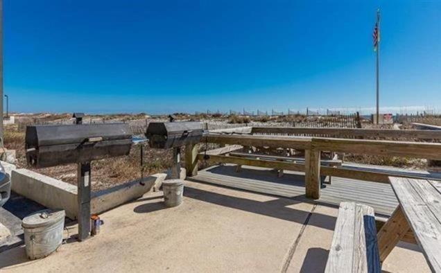 גולף שורז Island Winds West 477 By Albvr - Beachfront, Updated & Beautiful! Just Steps To The Beach & Hangout! מראה חיצוני תמונה