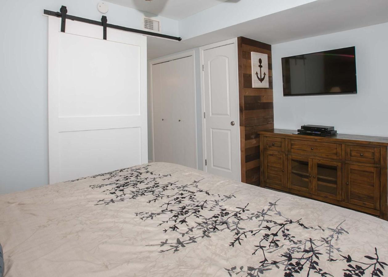 גולף שורז Island Winds West 477 By Albvr - Beachfront, Updated & Beautiful! Just Steps To The Beach & Hangout! מראה חיצוני תמונה